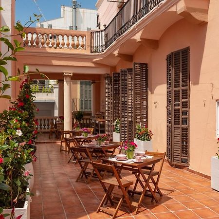 Antonios Hostal Sitges Exterior photo